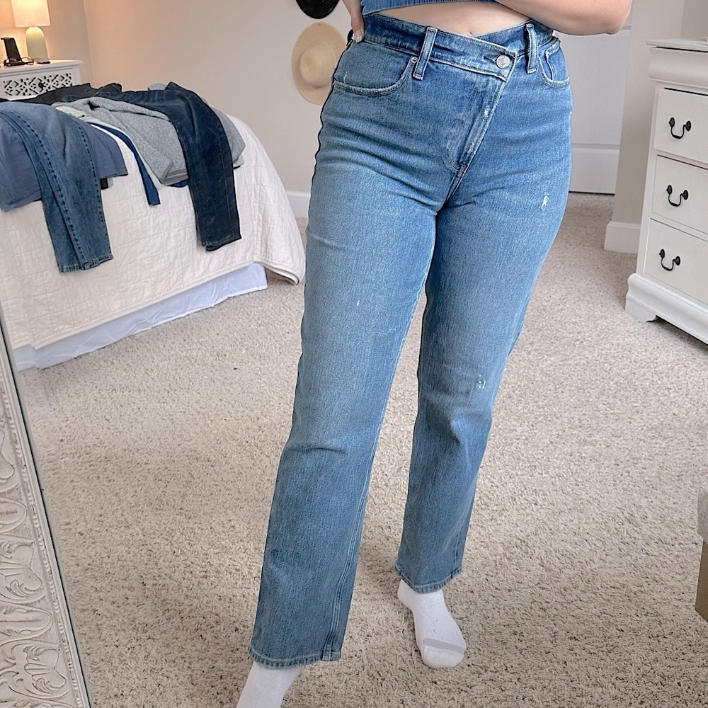 A&F 90’s Ultra High Rise (Curve Love) Jeans